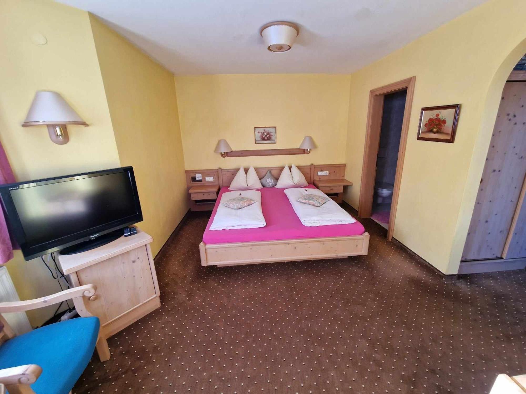 Ferienhotel Lindenhof Леоганг Екстериор снимка