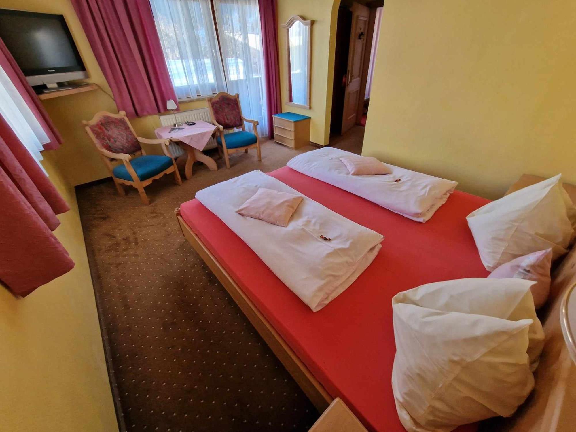 Ferienhotel Lindenhof Леоганг Екстериор снимка